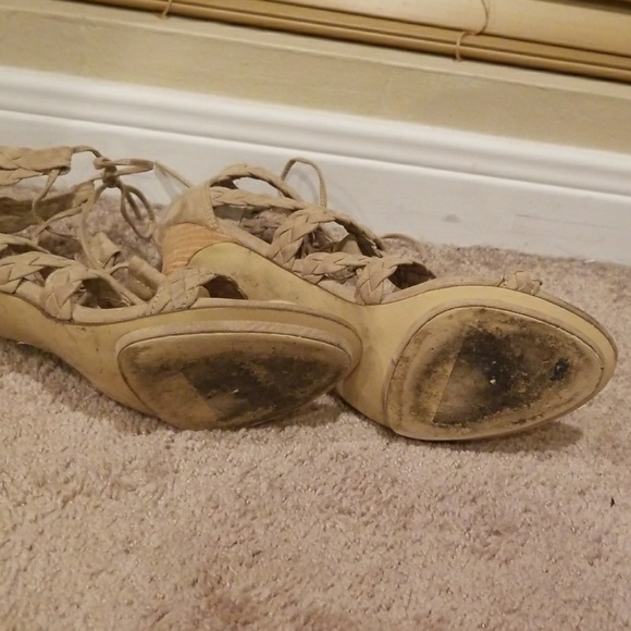 Neutral lace up heels - Picture 3 of 3